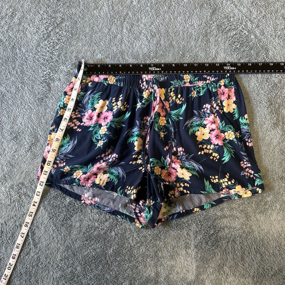Lush Floral High-Waist Rayon Pull-On Shorts with Drawstring - Picture 8 of 8